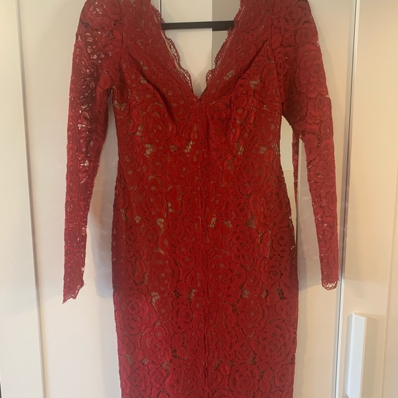 Vera Wang Red Lace Dress - Picture 2 of 5